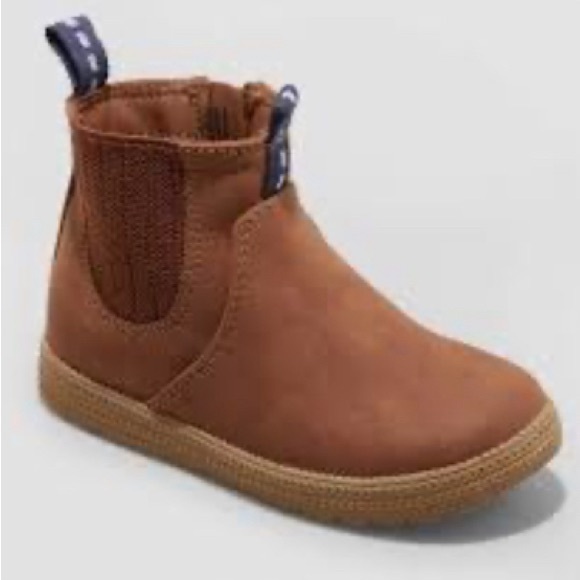 Cat & Jack Other - Cat & Jack brown pull on boots with zipper, size 7 toddler shoes